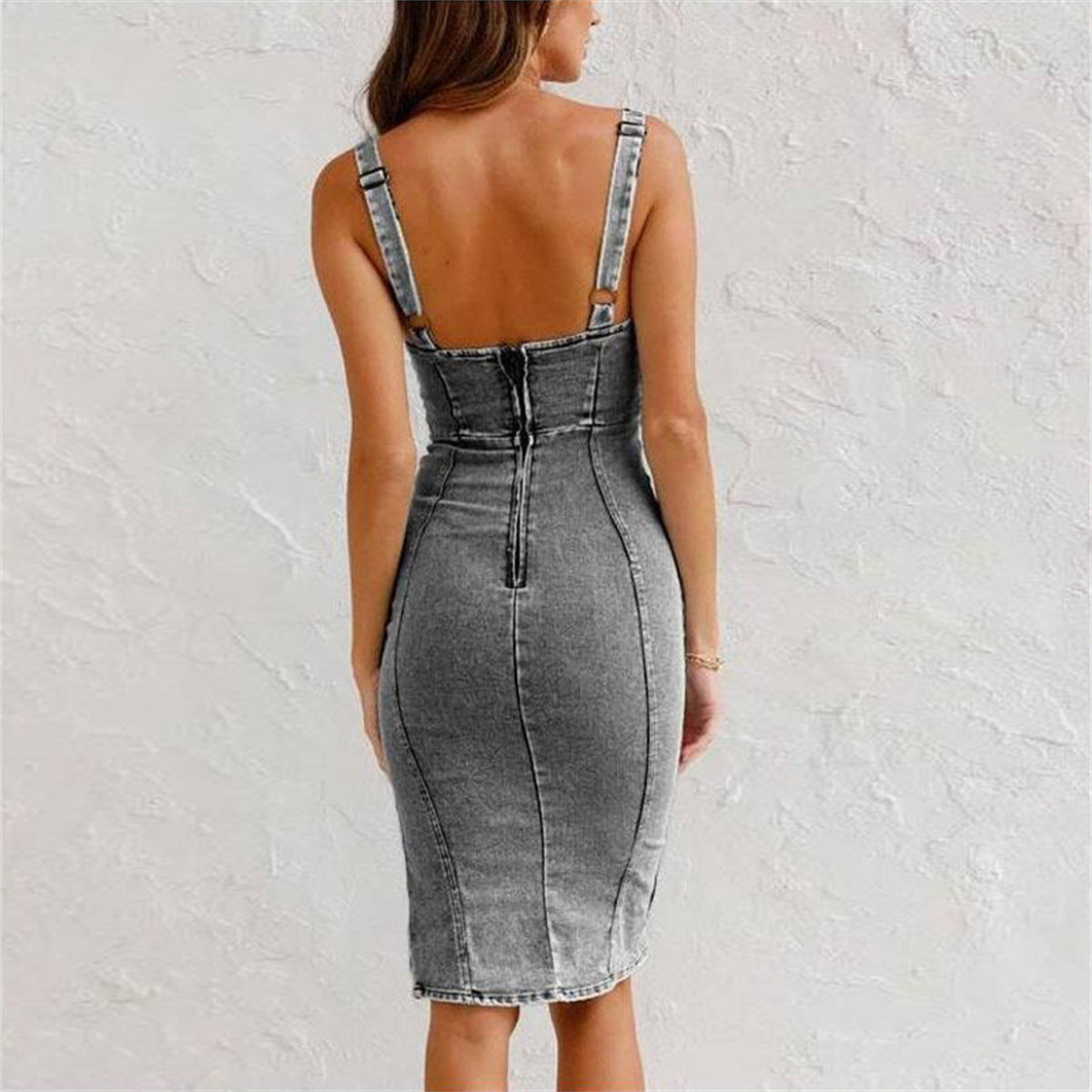 Denim Midi Jurk met Verstelbare Bandjes – Vrouwelijke Pasvorm, Veelzijdige Stijl & Rits aan de Voorkant